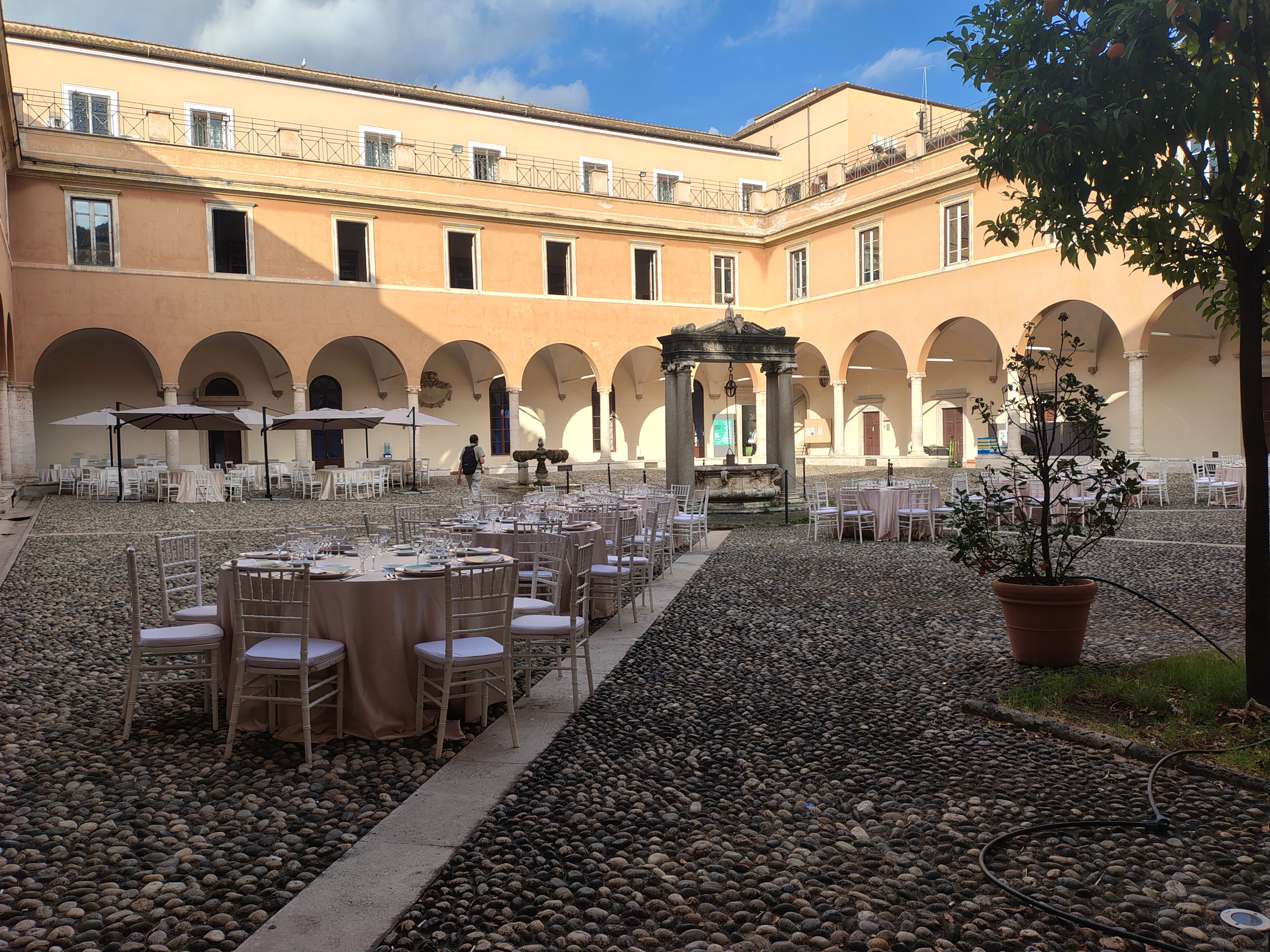Chiostro cena